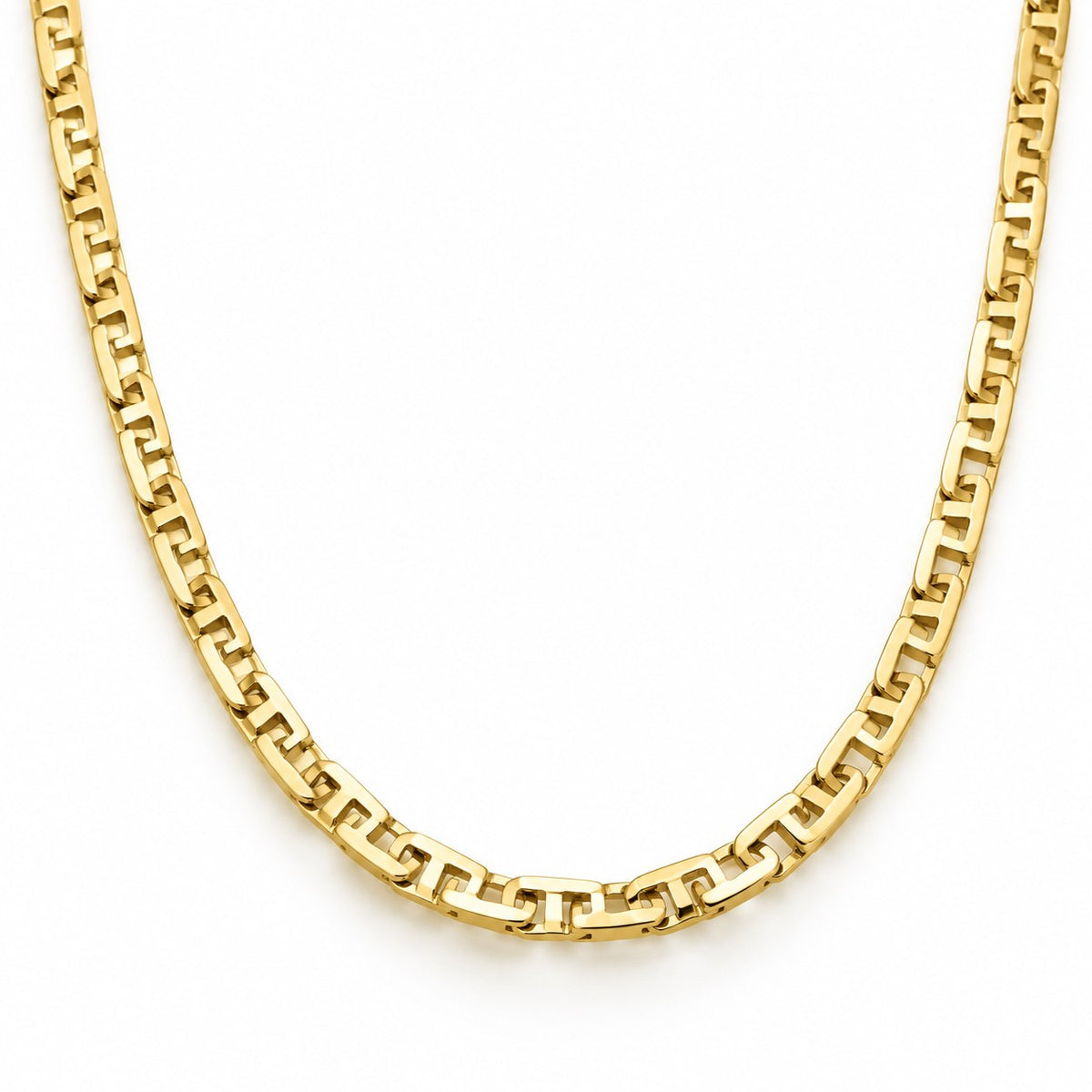 Close-up of the Making Waves gold mariner-link chain